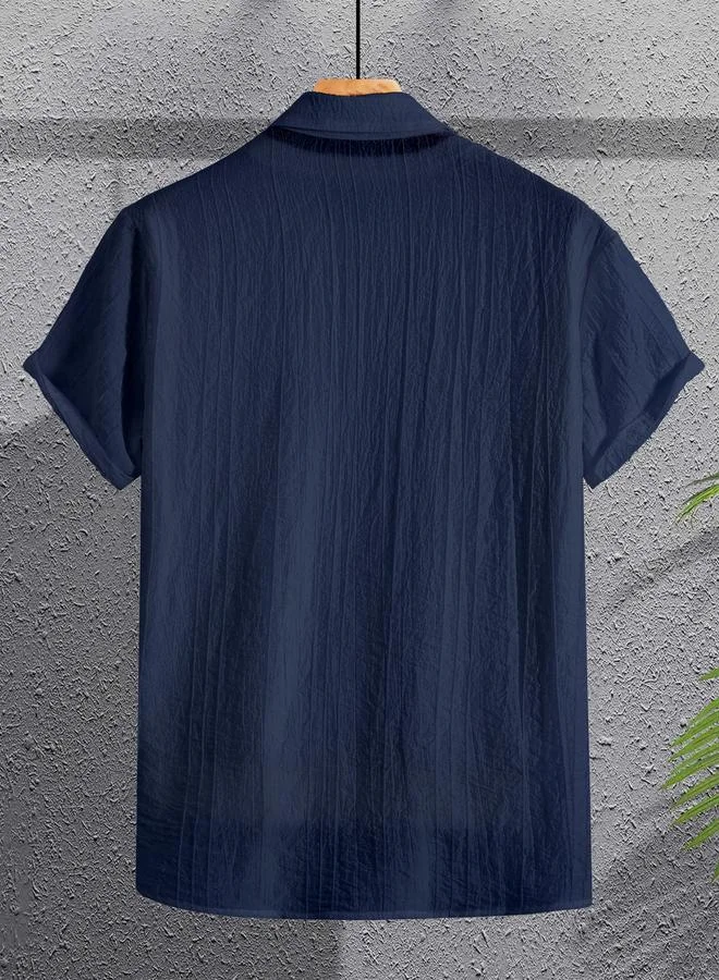 تايك تو قميص بأكمام قصيرة ونسيج بارز